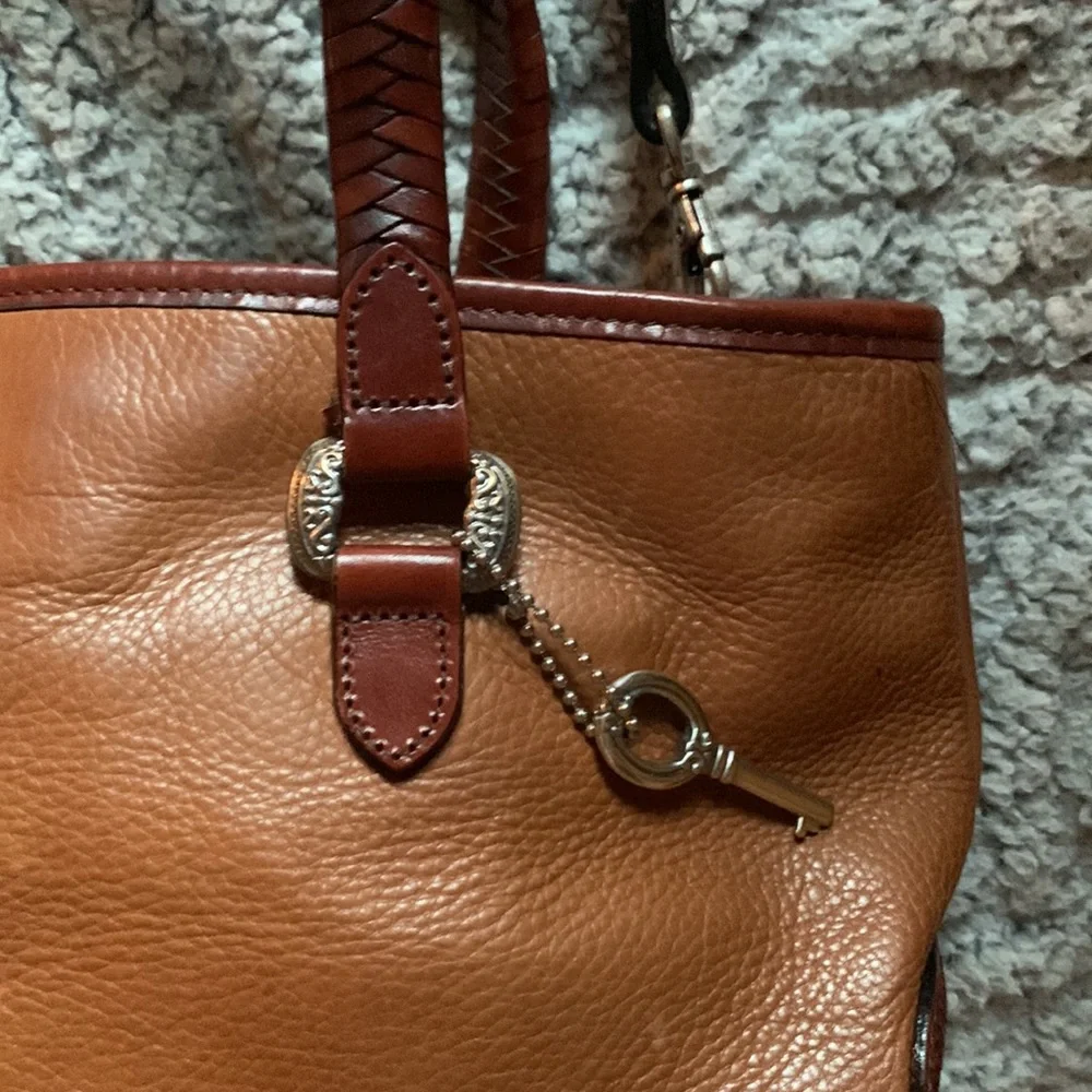 Fossil LEATHER Bag — Beautiful Color!!! - Picture 4 of 13